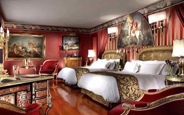 很穷但是很富有